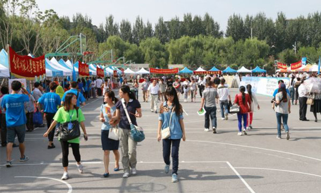 玉树玉树汇华学院新生招商活动策划